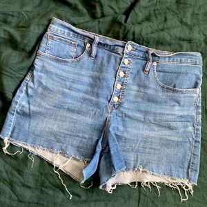 Madewell High Rise Denim Shorts - Size 32
